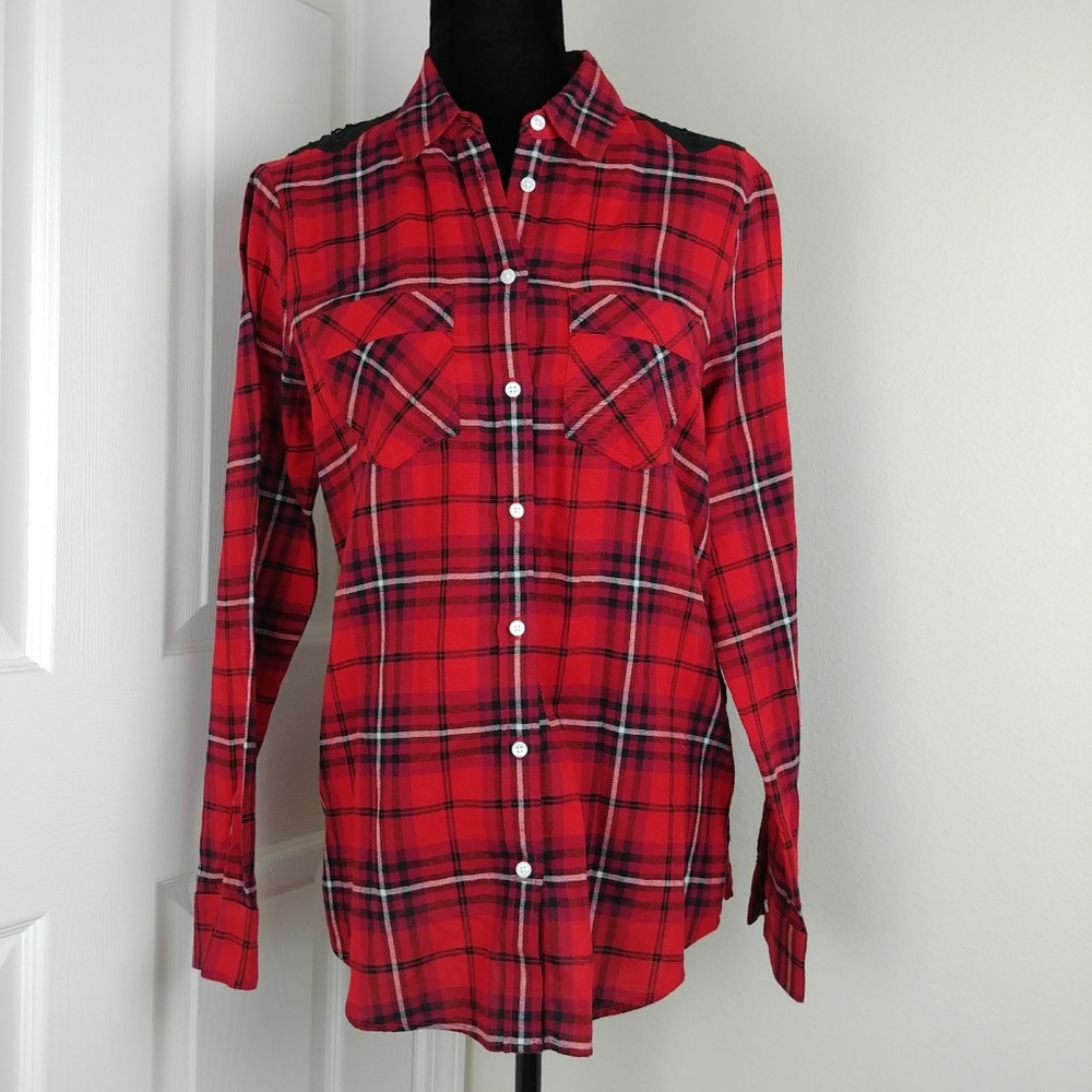 Express flannel red and black plaid button down - Picture 2 of 6